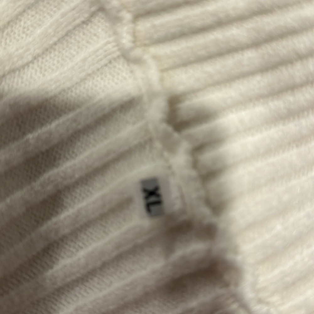 Plus Size Sweaters LOT of 4 - Sz 1X ( XL)